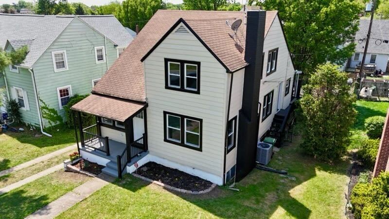 Façade rénovée — 732 S Beechfield Ave, Baltimore
